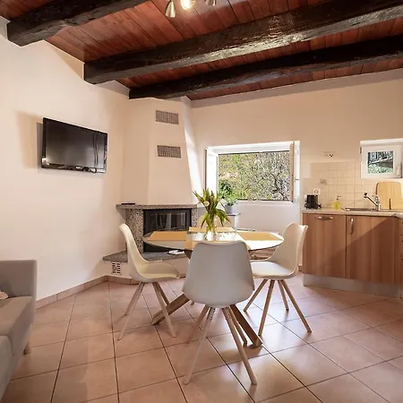 Apartament Massaresc Cugnasco